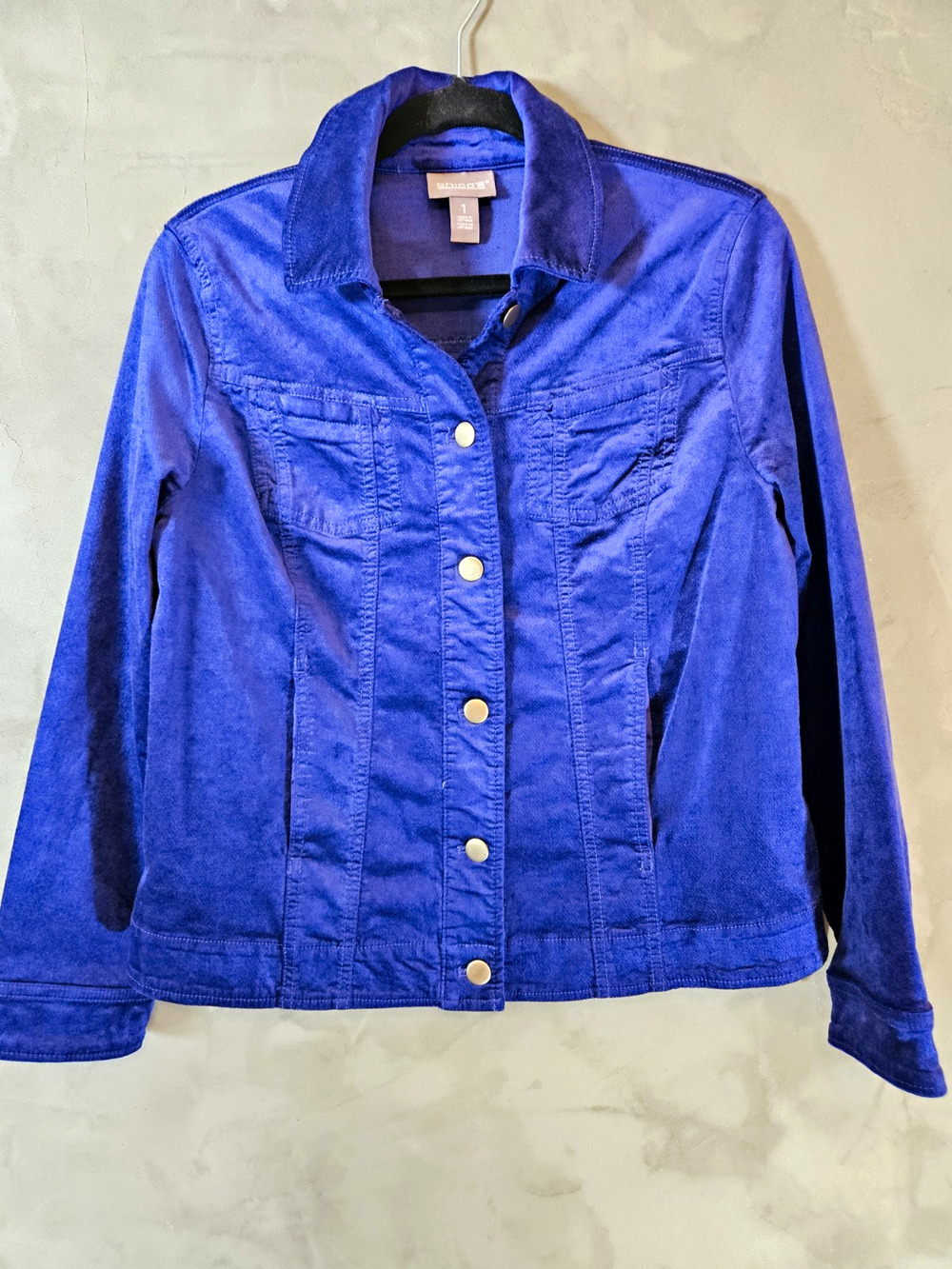 Chico’s Women’s Size 1 Blue Solid Button Front Collared Jacket With Pockets